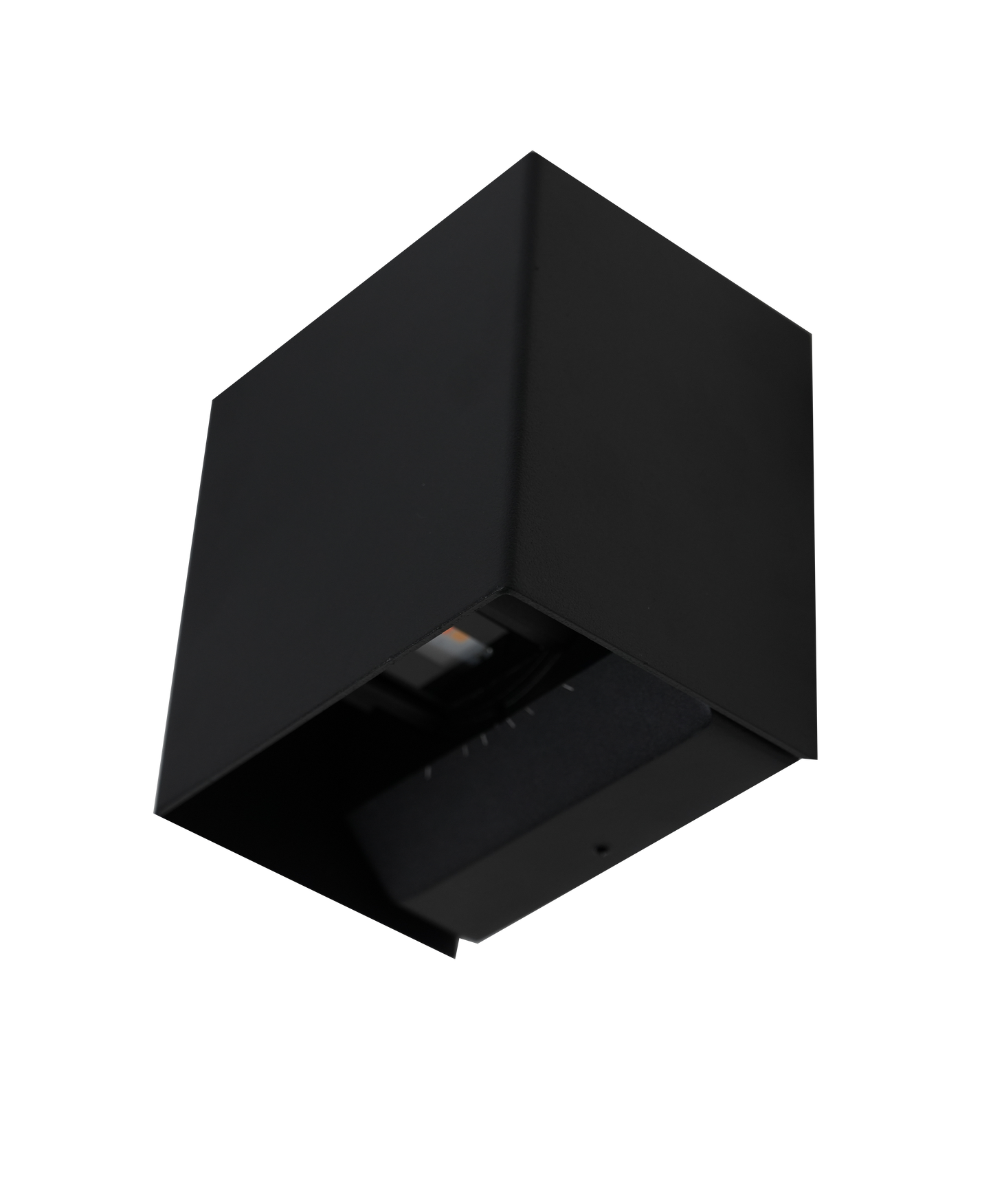AE-WS-LGCA-04-20W-WC-WH